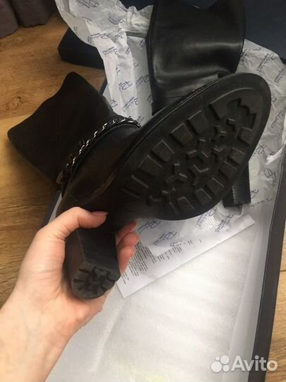 Сапоги женские