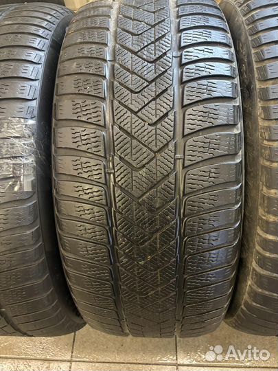 Pirelli Scorpion 275/45 R20