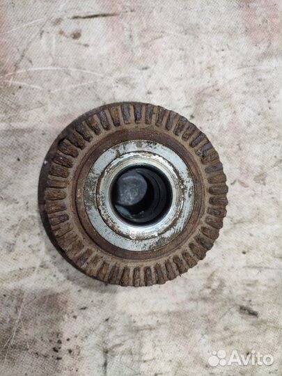 Ступица задняя Audi A4 B6 ALT 2003