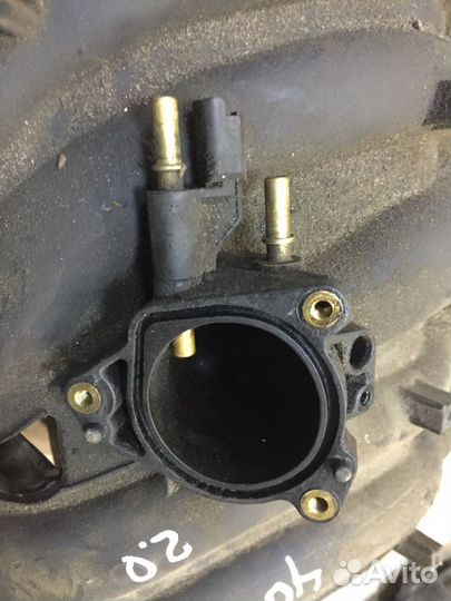 Коллектор впускной Peugeot 407 1