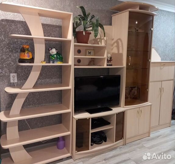 Стенка в гостиную бу