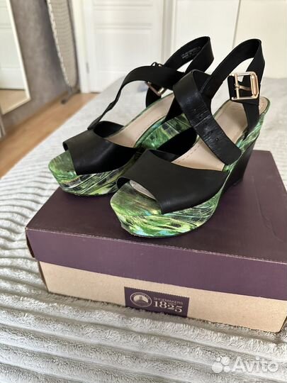 Босоножки Clarks