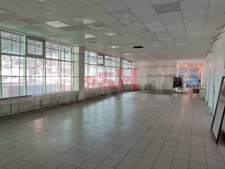 Сдам в центре, 374 м²