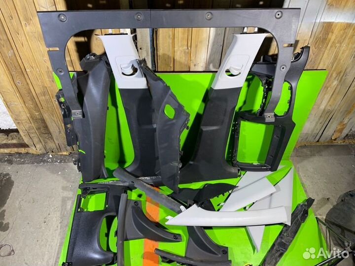 Пластик салона Hyundai Solaris 2 седан 1.6 G4FG