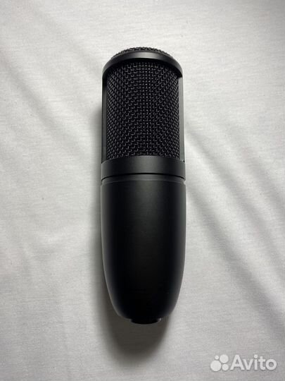 Конденсаторный микрофон AKG P120