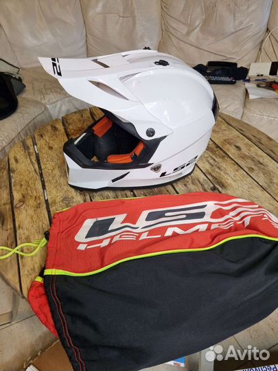 Кроссовый шлем LS2