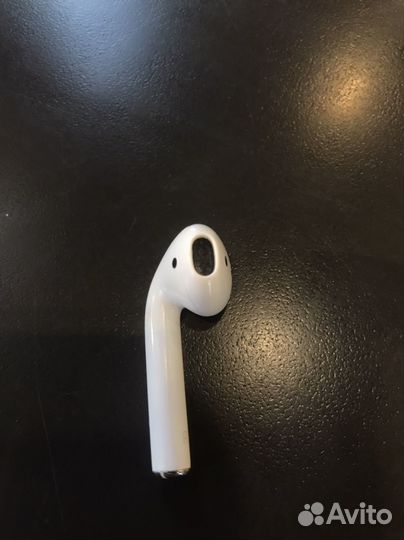 AirPods 2 наушник правый