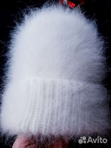 Шапка женская ручная работа. Новая