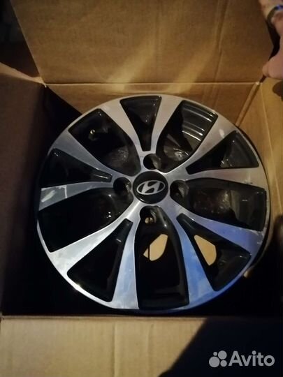Диски на hyundai solaris литые