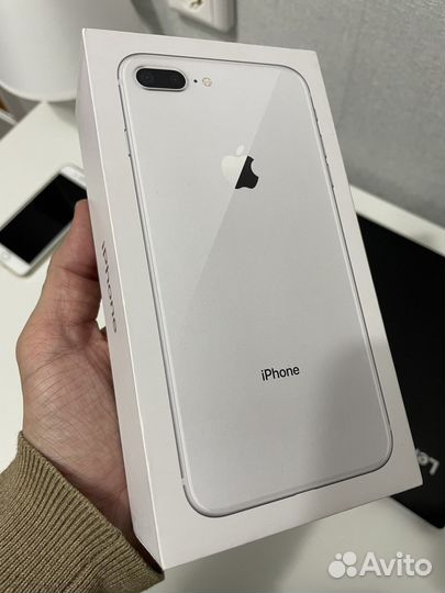 Коробки AirPods 2/iPhone 8 plus