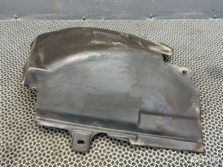 Подкрылок передний левый Газ Волга Сайбер 2.4 EDZ