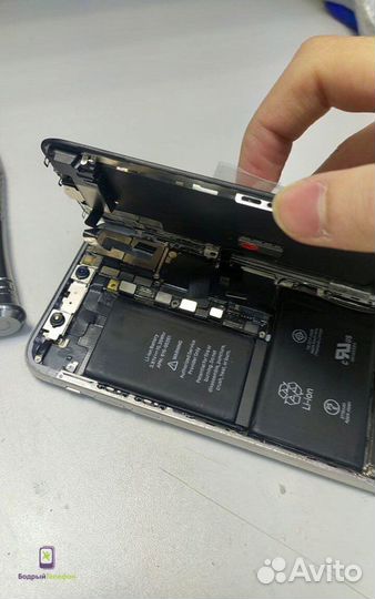 Ремонт смартфонов iPhone, Samsung, Honor, Xiaomi