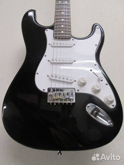 Электрогитара fender squier stratocaster