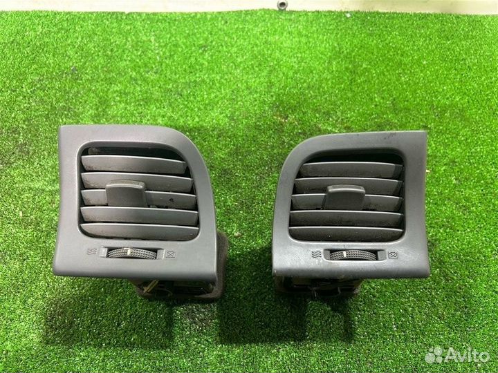 Дефлектор воздуховода Kia Rio 2 JB G4EE 2006