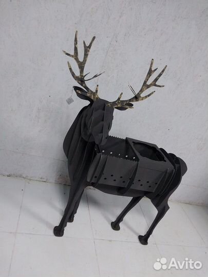 Мангал с подказаником и крышкой 