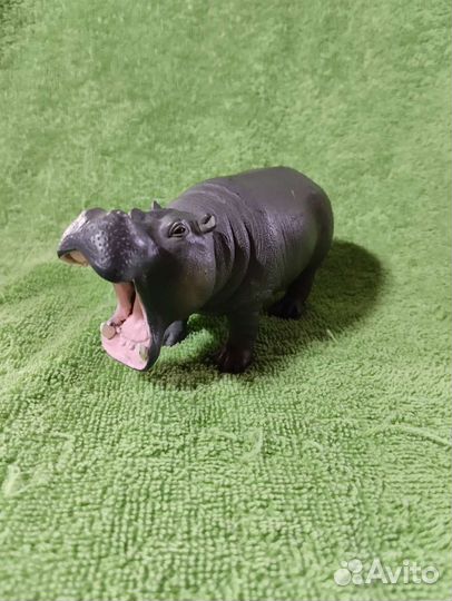 Бегемот фигурка б\у возможен обмен на деньги