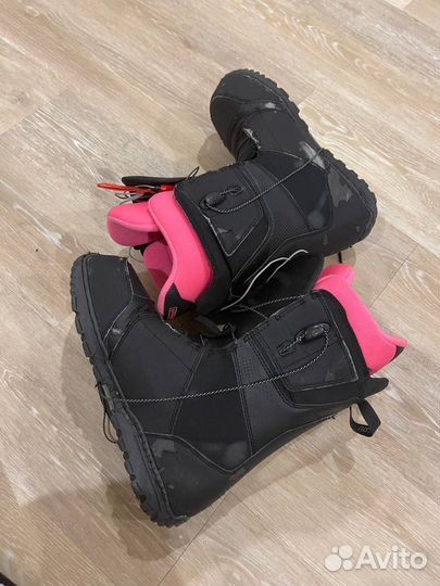 Сноубордические ботинки