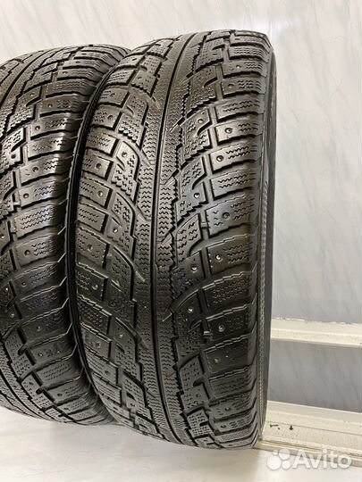Kumho I'Zen RV Stud KC16 235/60 R18 108