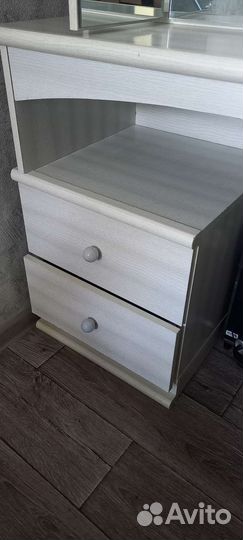 Трельяж с зеркалом