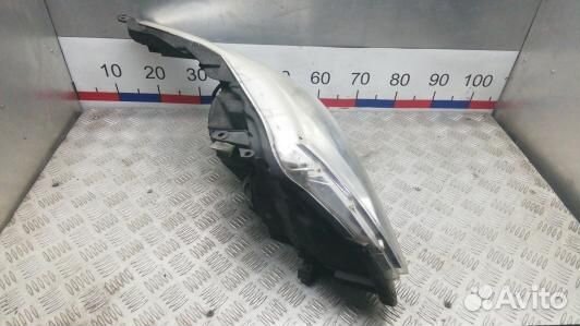 Фара левая toyota avensis T27 (YBE15MR01)