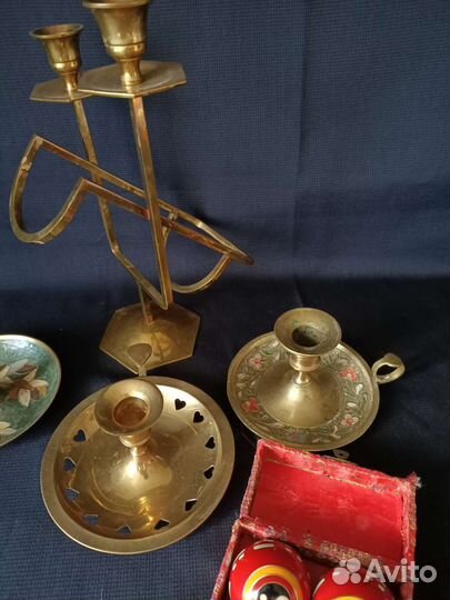 Подсвечники