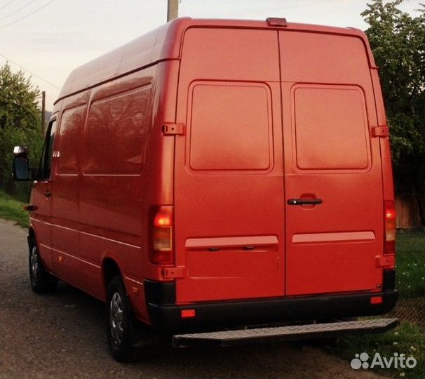 Водитель с личным автомобилем до 1,3 тонн, 9 куб.м