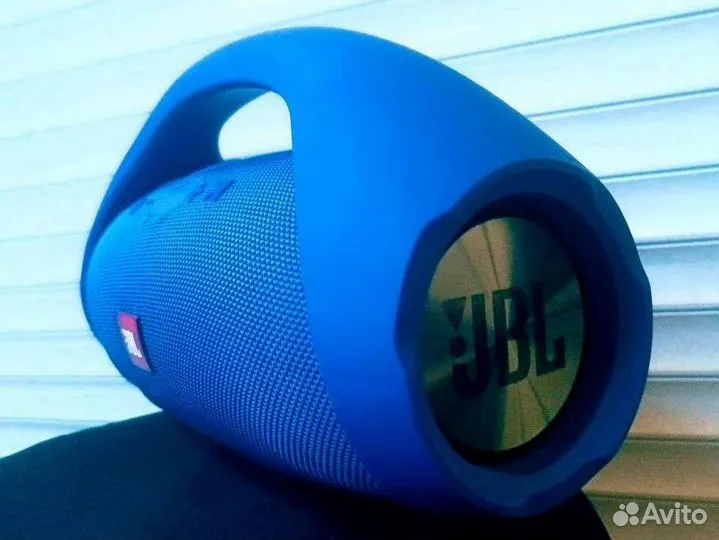 Колонка JBL boombox 1