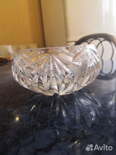 Ваза хрустальная