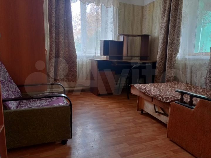 Комната 12 м² в 3-к., 2/2 эт.