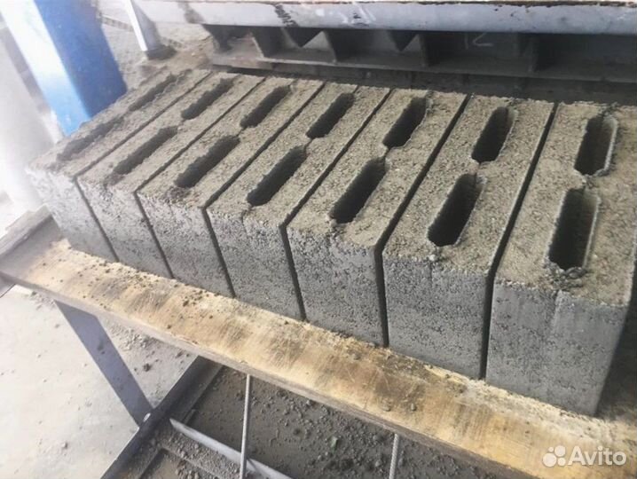 Пустотелый полублок пщс (шлакоблок) М50