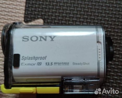 Видеокамера Sony HDR-AS100V