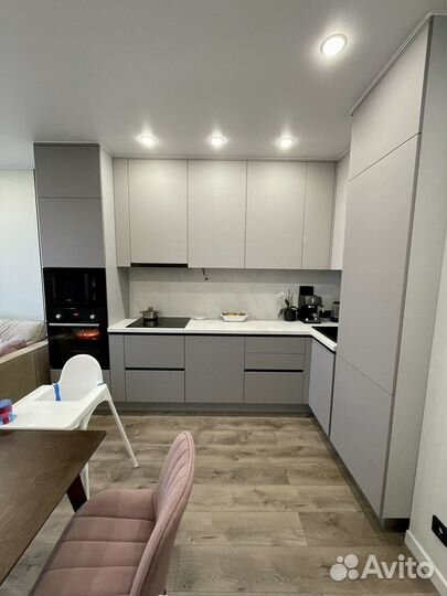 Кухонный гарнитур прямой