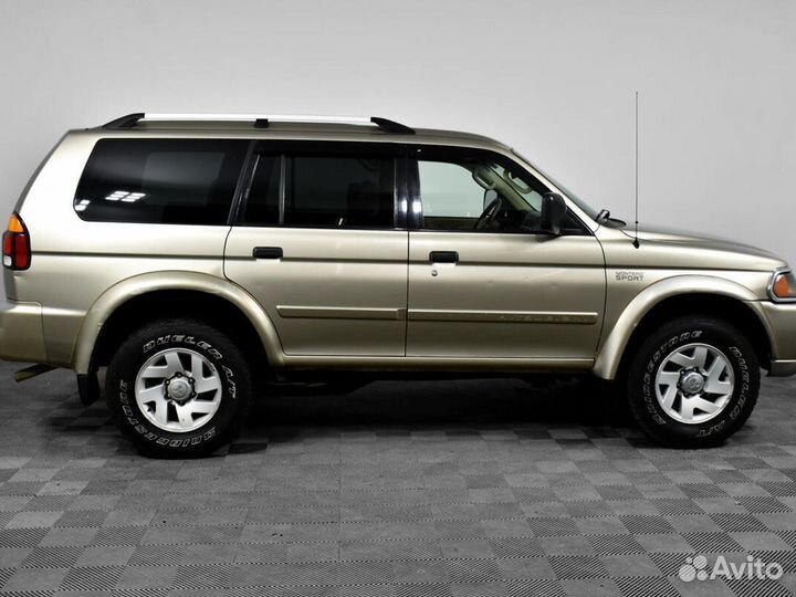 Mitsubishi Montero Sport, 2004