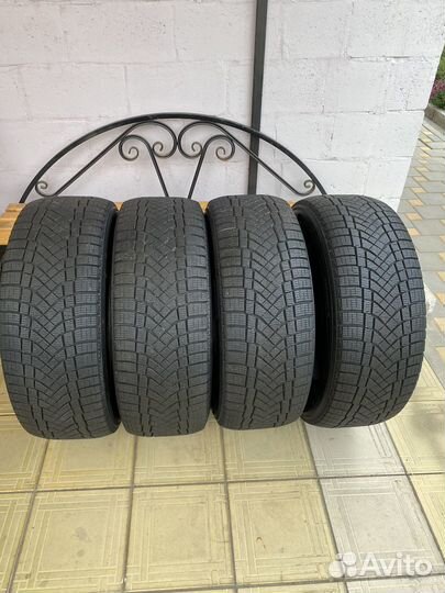 Pirelli Ice Zero FR 265/60 R18