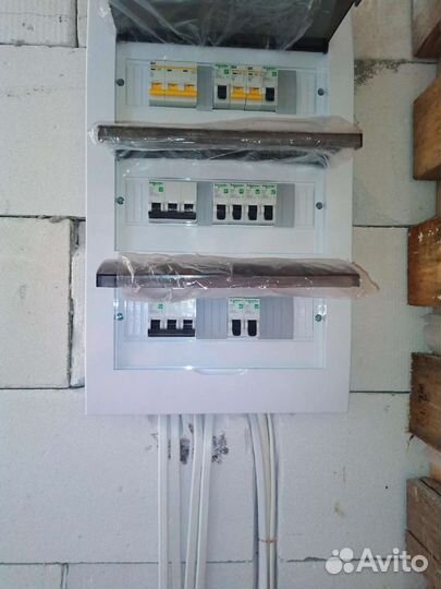 Электрик, электромеханик,электромантер