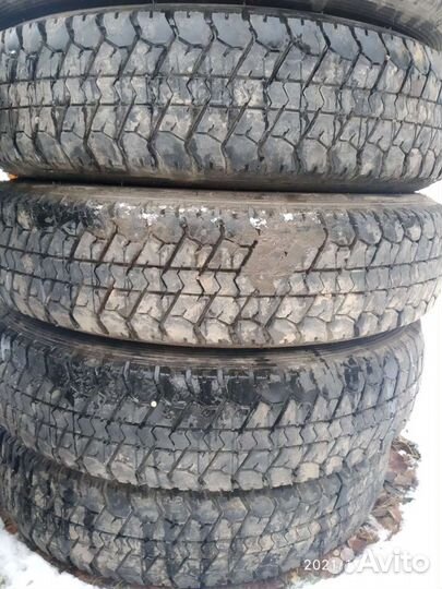 Tyrex CRG VM-201 8.25 R20