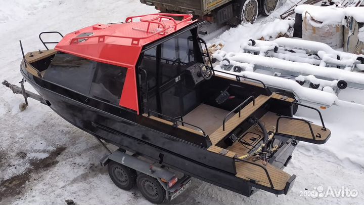 Катер Grizzly 660 PRO