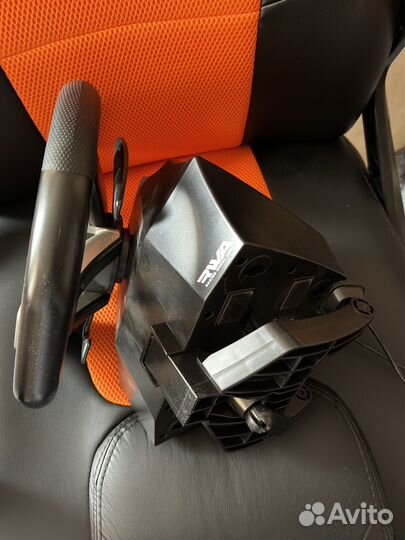 Гоночный руль hori apex