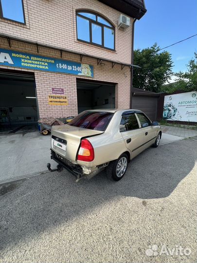 Hyundai Accent 1.5 МТ, 2004, битый, 247 000 км