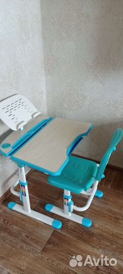 Растущая парта и стул