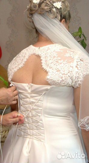 Платье свадебное (вечернее)