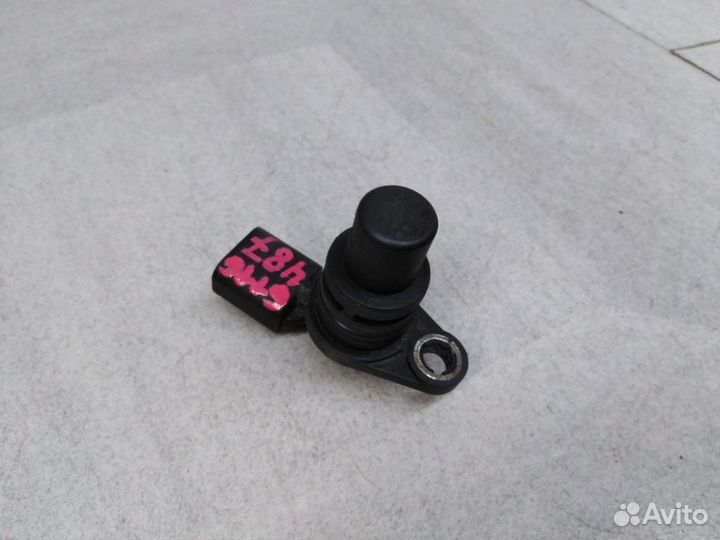 Датчик положения распредвала