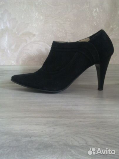 Ботильоны 37р натуральный велюр