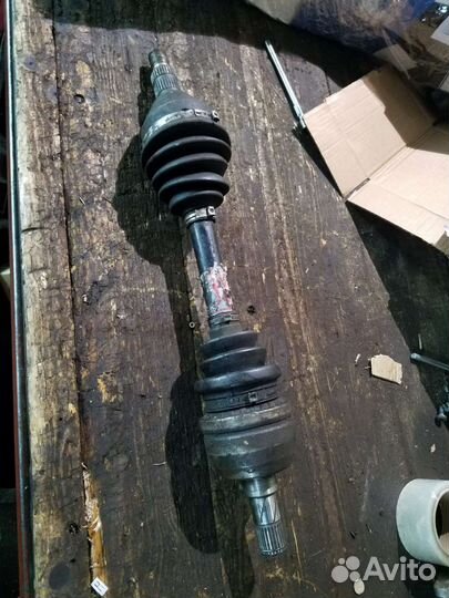 Продам полуось на opel