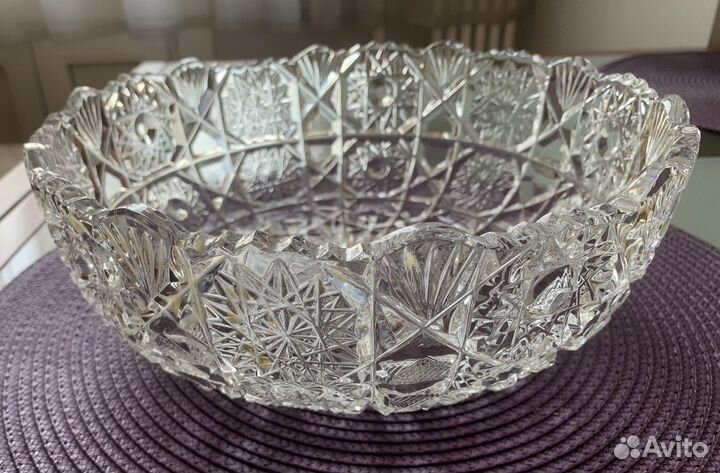 Хрустальная ваза