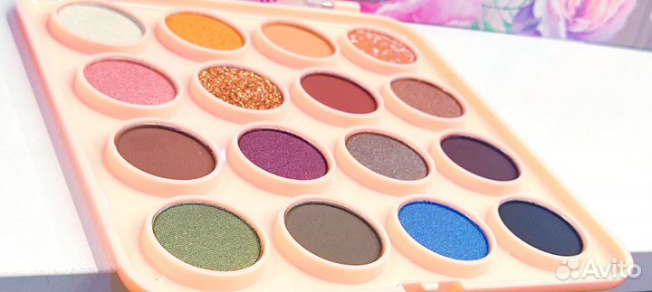 Набор теней 12 оттенков