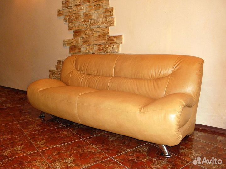 Перетяжка и замена обивки антикварной мебели