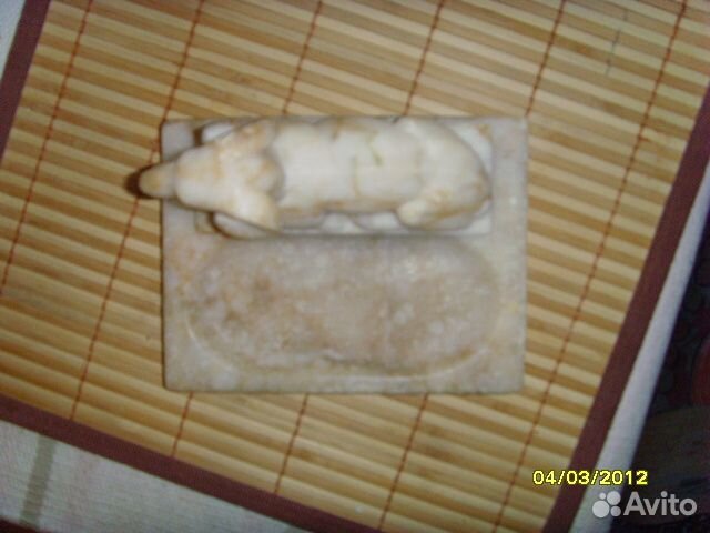 Пепельница мрамор