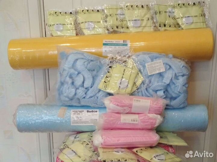 Одноразовые простыни, шапочка Шарлотта, маски