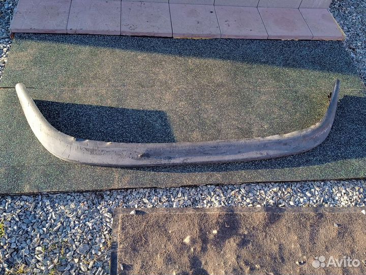 Нижняя губа переднего бампера Seat Cordoba 97 года